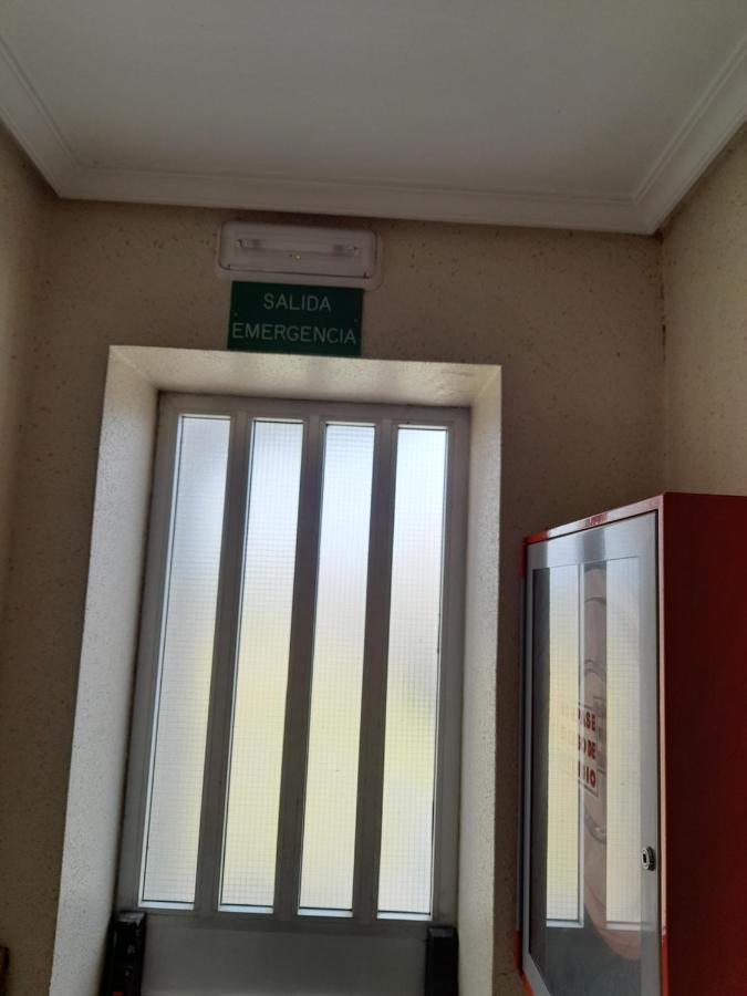 Hotel Os Carballos Сигуейро Екстериор снимка